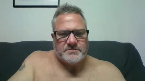 diamond_couple_82 online show from October 10, 4:28 am