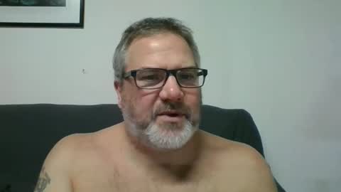 diamond_couple_82 online show from March 5, 5:18 am