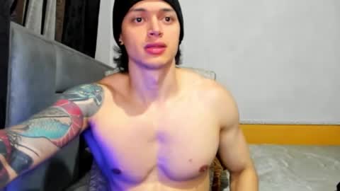 jhon online show from February 25, 10:50 pm