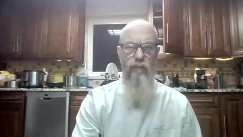 Snapshot of dick_feelsgood chatting on October 31, 2:35 am Dick Feelsgood online show from October 31, 2:35 am