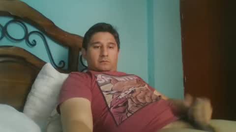 Snapshot of dickeduardo chatting on December 8, 4:18 pm dickeduardo online show from December 8, 4:18 pm