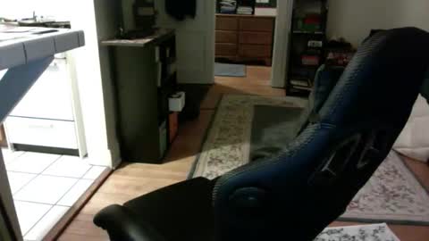 Richard Fleischer online show from November 10, 8:30 am