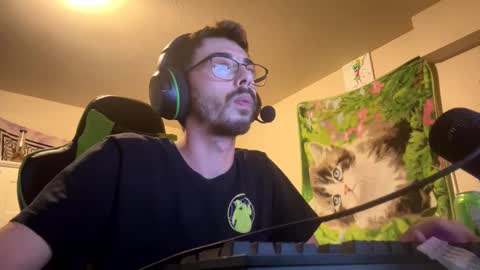 digbickjay42099 online show from November 6, 2:47 am