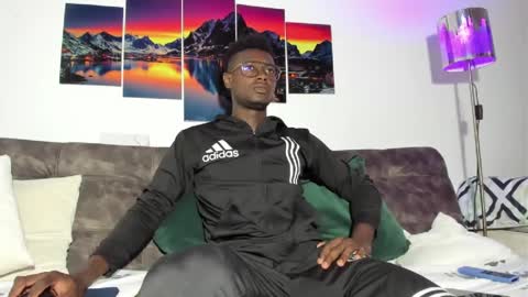 Snapshot of dilaan_carter chatting on January 30, 12:37 pm joshua online show from January 30, 12:37 pm