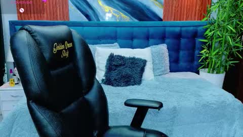  DILAN online show from March 27, 6:53 pm