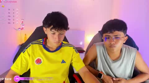 dilan y noha online show from November 13, 8:35 pm