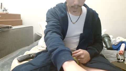 Snapshot of dildobandit213 chatting on January 28, 3:36 am dildobandit online show from January 28, 3:36 am