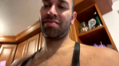 dilfofthenextdoor42 online show from November 19, 3:56 pm