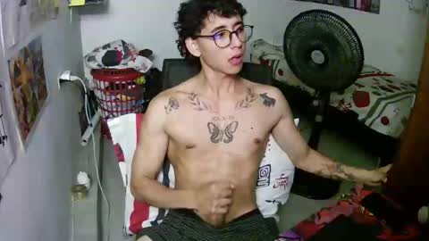dillom420 online show from May 28, 6:22 am