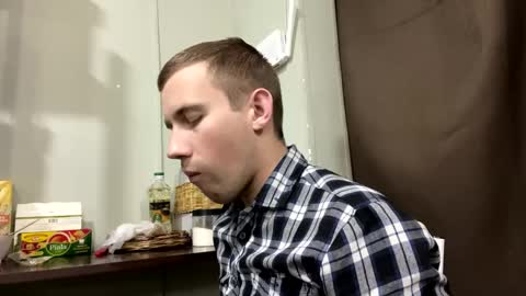 D  V  online show from January 21, 4:44 pm