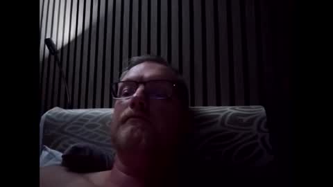 dirkkie1975 online show from April 26, 9:44 pm