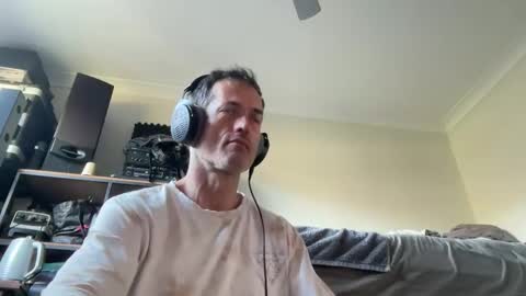 dirtdevildom online show from October 19, 6:28 am