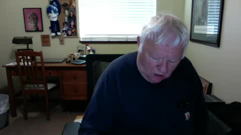 dirtrider195080438 online show from May 29, 6:51 pm