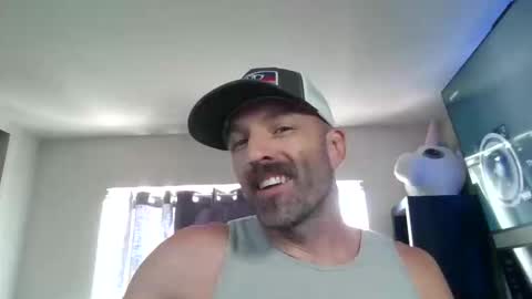 dirty_birdy_ online show from April 7, 6:19 pm