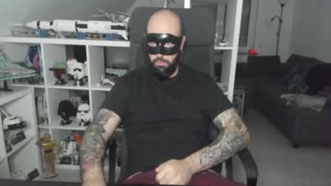 Robert online show from November 3, 1:32 am