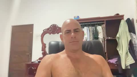 Dirtydanlondon online show from February 5, 4:59 pm