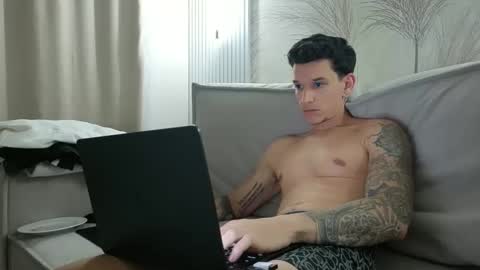 buy tokens with link  online show from May 21, 9:08 pm