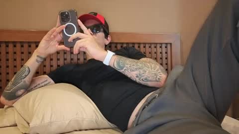 Snapshot of dirtyprettyboi chatting on January 20, 5:15 am buy tokens with link  online show from January 20, 5:15 am
