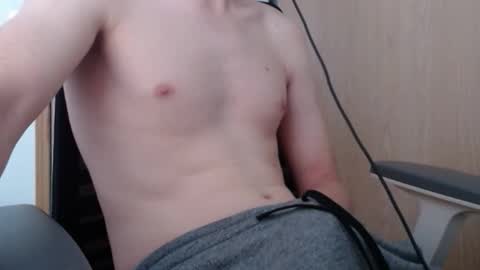 disorderlyslut online show from November 10, 4:45 pm