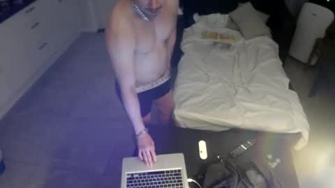 dixmithxxx777 online show from December 7, 10:12 am