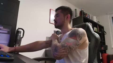 D online show from September 29, 4:36 pm