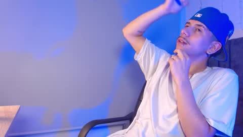 Snapshot of dj__bigd chatting on October 22, 2:26 am big d B online show from October 22, 2:26 am