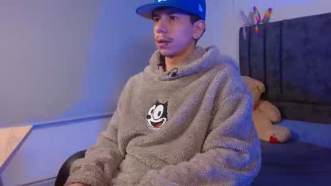 Snapshot of dj__bigd chatting on October 10, 12:37 am big d B online show from October 10, 12:37 am