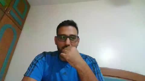 djac1987 online show from September 9, 7:13 pm