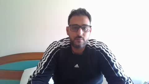 djac1987 online show from October 3, 10:53 am