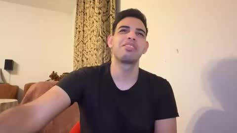 Snapshot of djonson_ chatting on October 18, 1:54 am Djonson  online show from October 18, 1:54 am