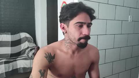 Snapshot of dmacedo96 chatting on October 22, 3:38 pm AmigodotadoZL online show from October 22, 3:38 pm