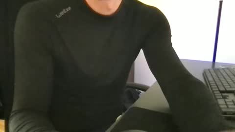 doctor_luv_69 online show from April 13, 2:18 pm