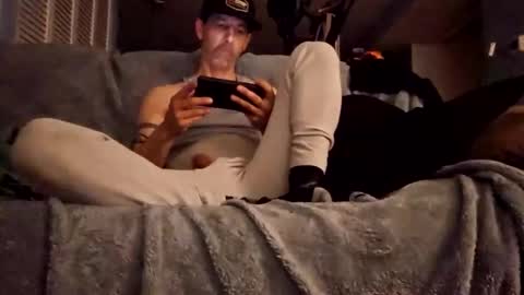 dogbone999081 online show from March 15, 8:44 am