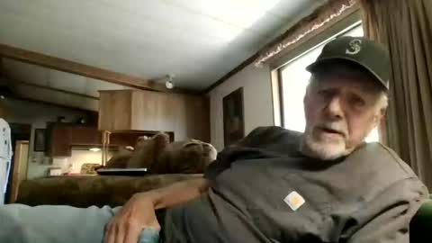 Snapshot of doingmyself69 chatting on October 7, 9:19 pm doingmyself69 online show from October 7, 9:19 pm