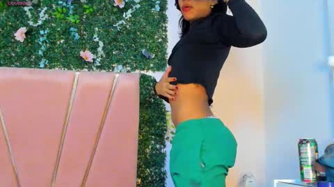 doll_lovexxxx online show from November 26, 5:32 am