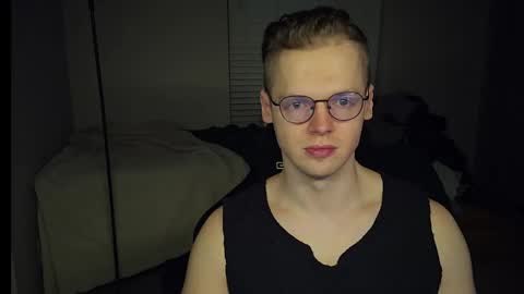 doloresman online show from March 8, 1:58 am