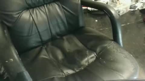 dolphindict online show from March 4, 5:25 am