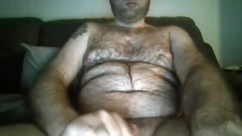 Snapshot of dom91070 chatting on December 5, 11:40 pm dom91070 online show from December 5, 11:40 pm