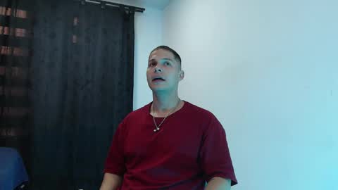 Domimick Crawford online show from December 30, 8:04 pm