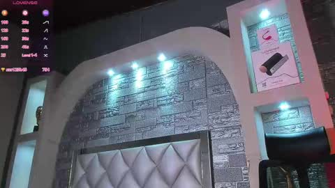 dominic de luca online show from October 4, 5:23 am