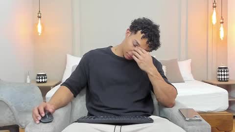 Dominick Star online show from February 7, 4:06 am