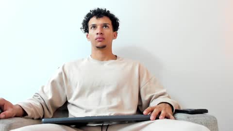 Dominick Star online show from December 21, 3:36 am