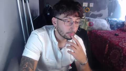 dominus_kane online show from October 22, 7:16 pm