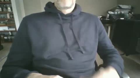 donaldtrump775 online show from November 13, 8:30 am