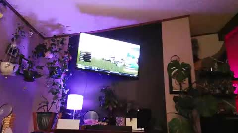 Dongs In Thongs online show from December 2, 5:10 am