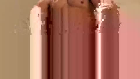 donwyan4 online show from December 13, 7:53 pm