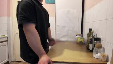 menu  below online show from March 11, 8:31 pm