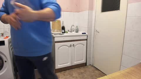 menu  below online show from December 14, 7:36 pm