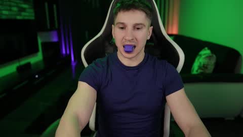 Dorian Reyes online show from February 14, 9:53 pm