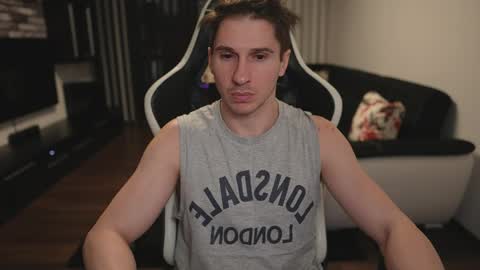 Dorian Reyes online show from April 3, 11:12 pm